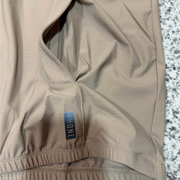 Rhone Invictus Ripstop Anorak Hoodie, Taupe Brown, Size Large - Picture 5 of 7